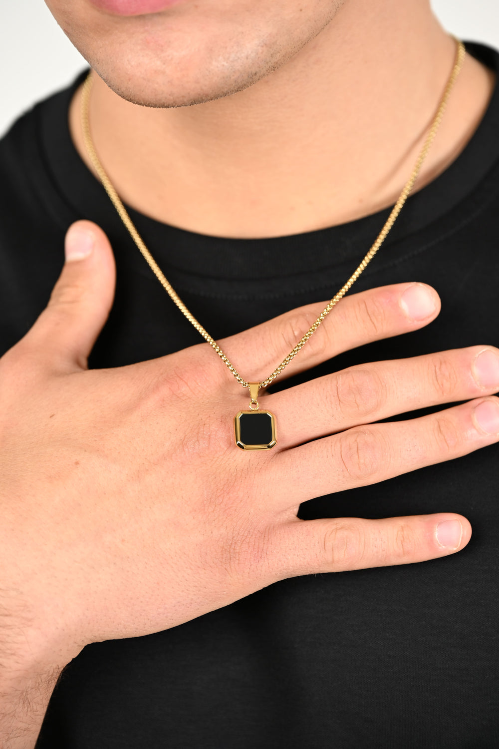 NECKLACE GOLD