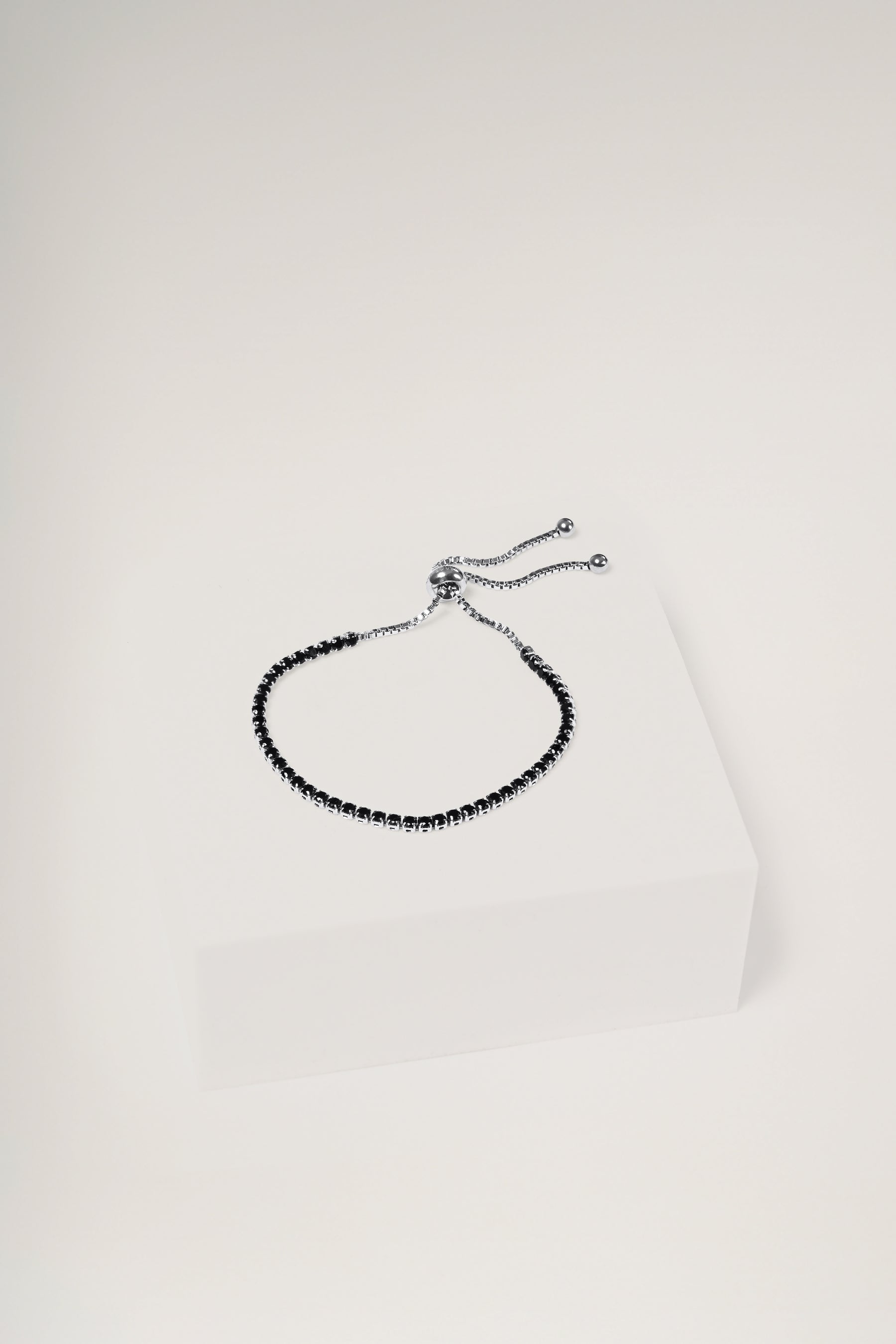 Titan Noir Bracelet (Men’s Minimalist Jewelry)