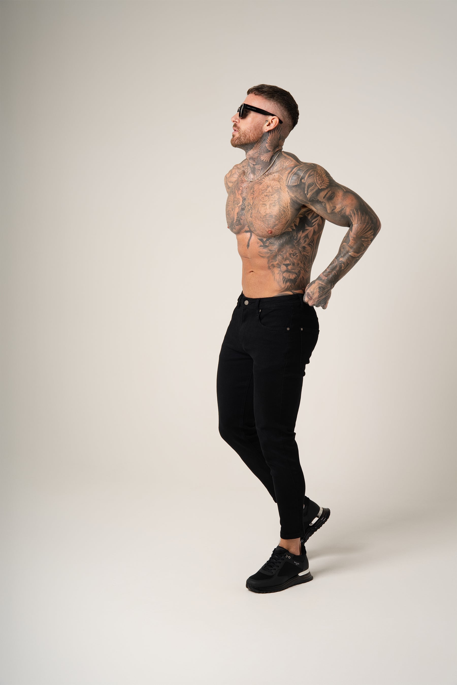 Roberto Motion Jeans | Nero Profondo