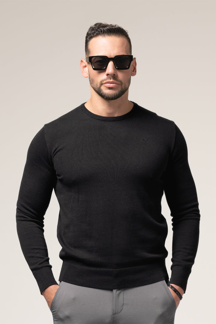 NOVERO SWEATER IN BLACK
