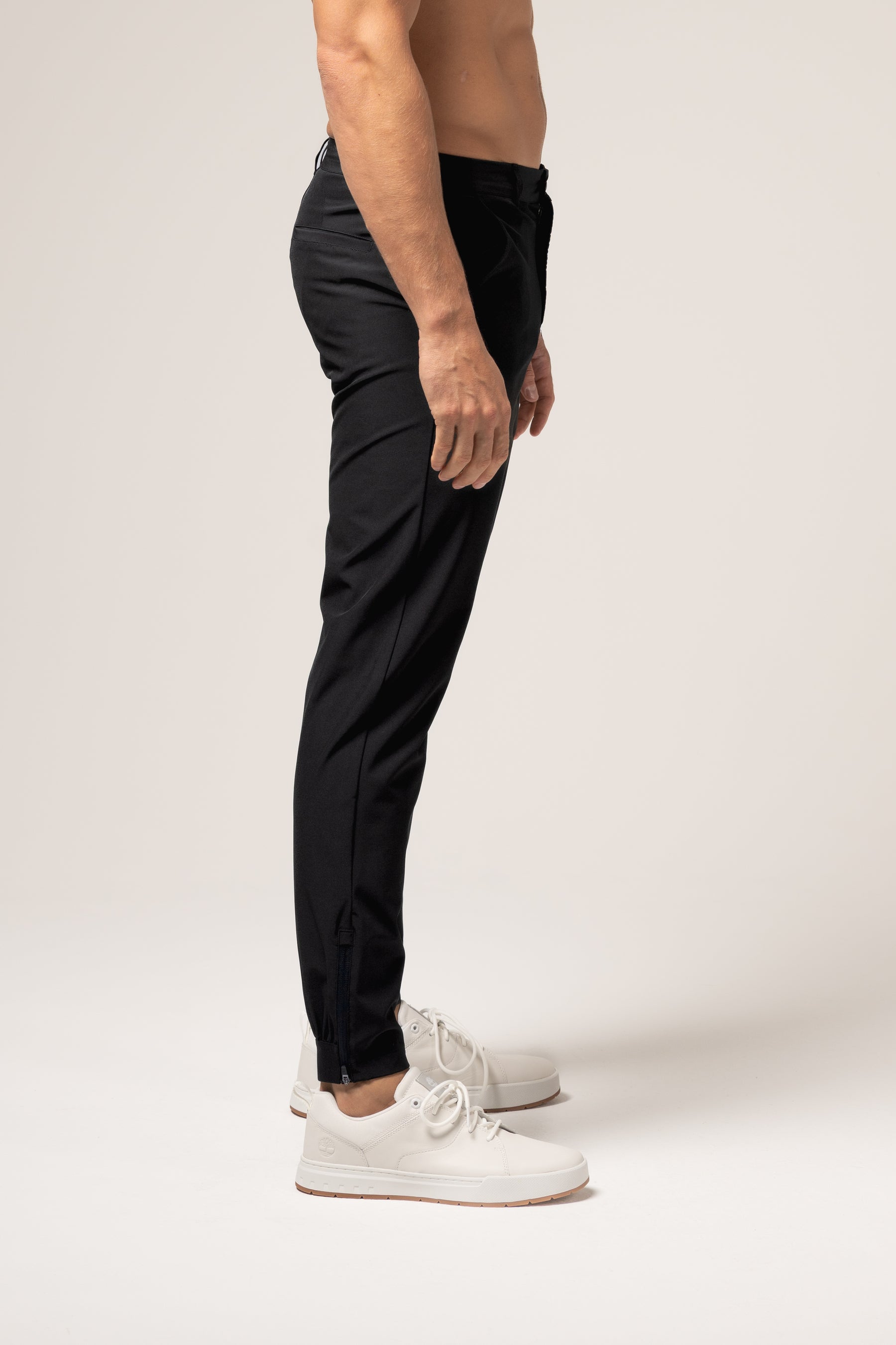 SANDRO tech stretch TROUSERS in BLACK