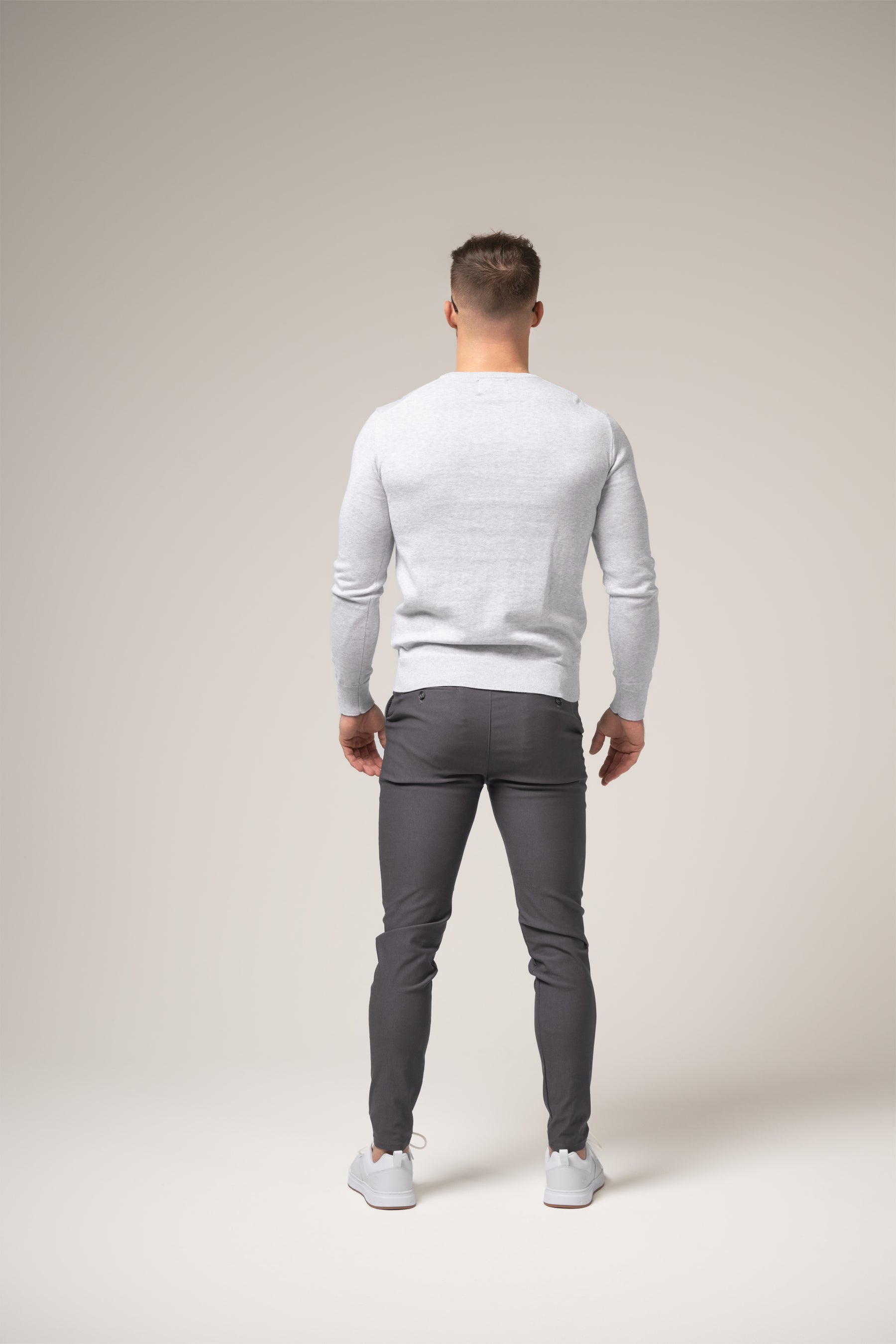Novero Fine-Knit Crewneck | Grigio Pietra