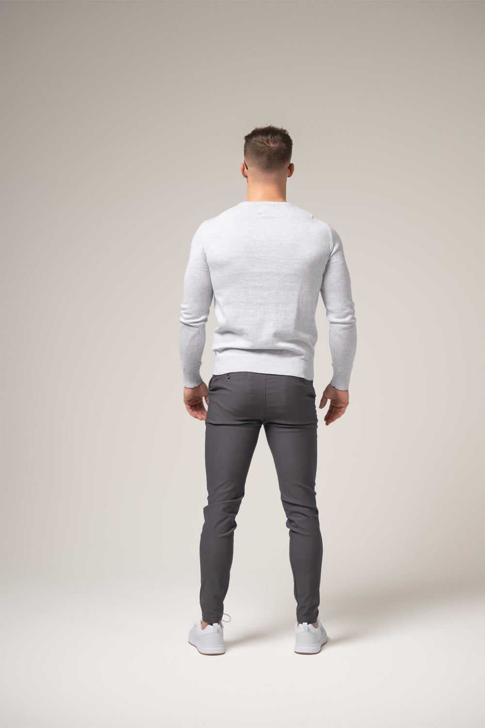 Novero Fine-Knit Crewneck | Grigio Pietra