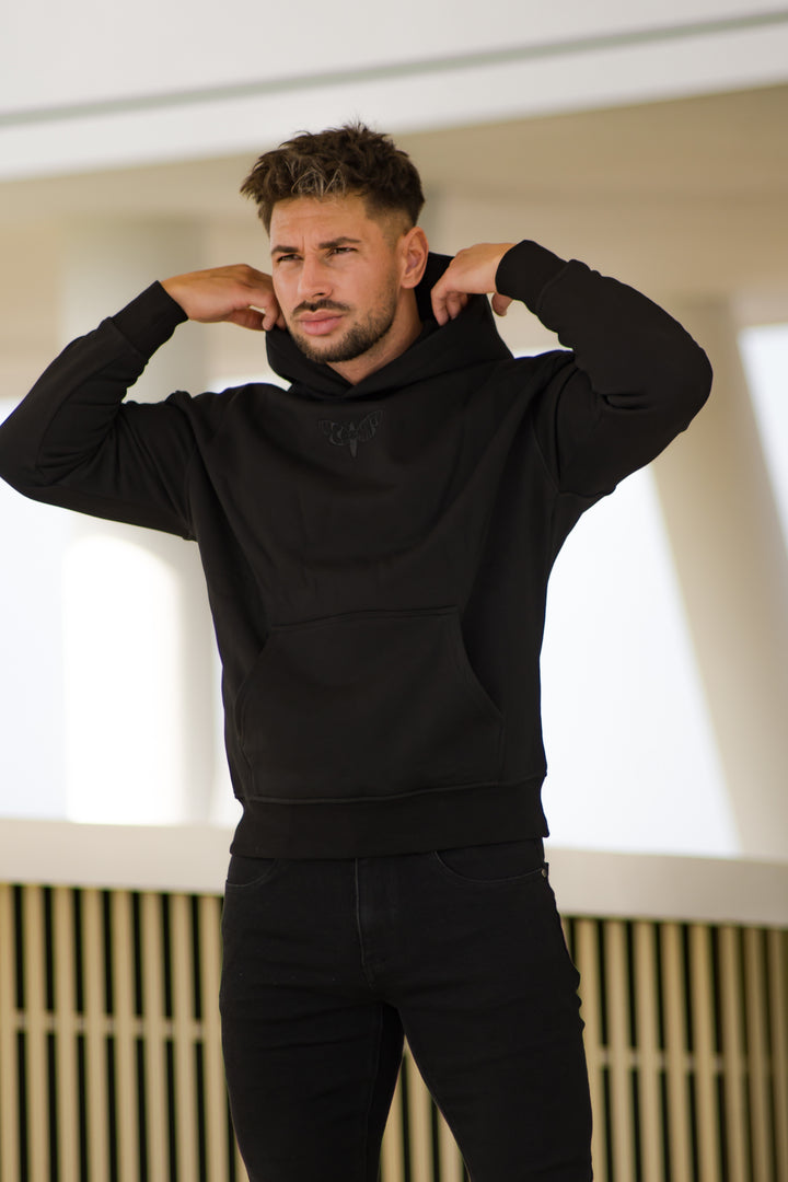 LUCA HOODIE IN BLACK