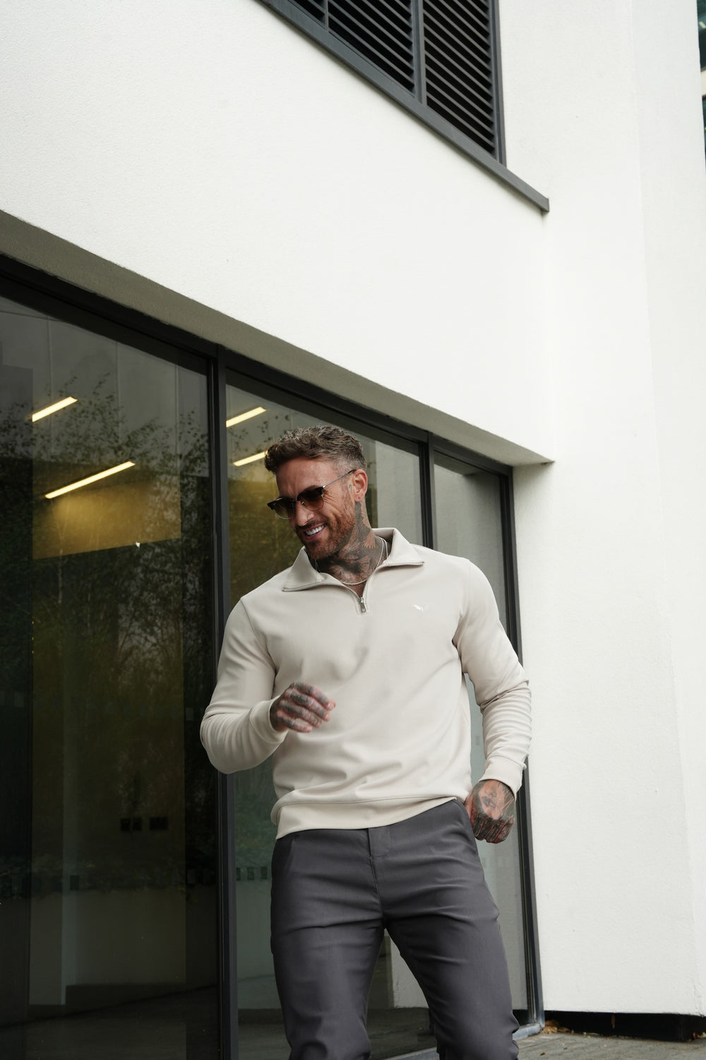 ALESSIO TOP CON CREMALLERA BEIGE - GRIS