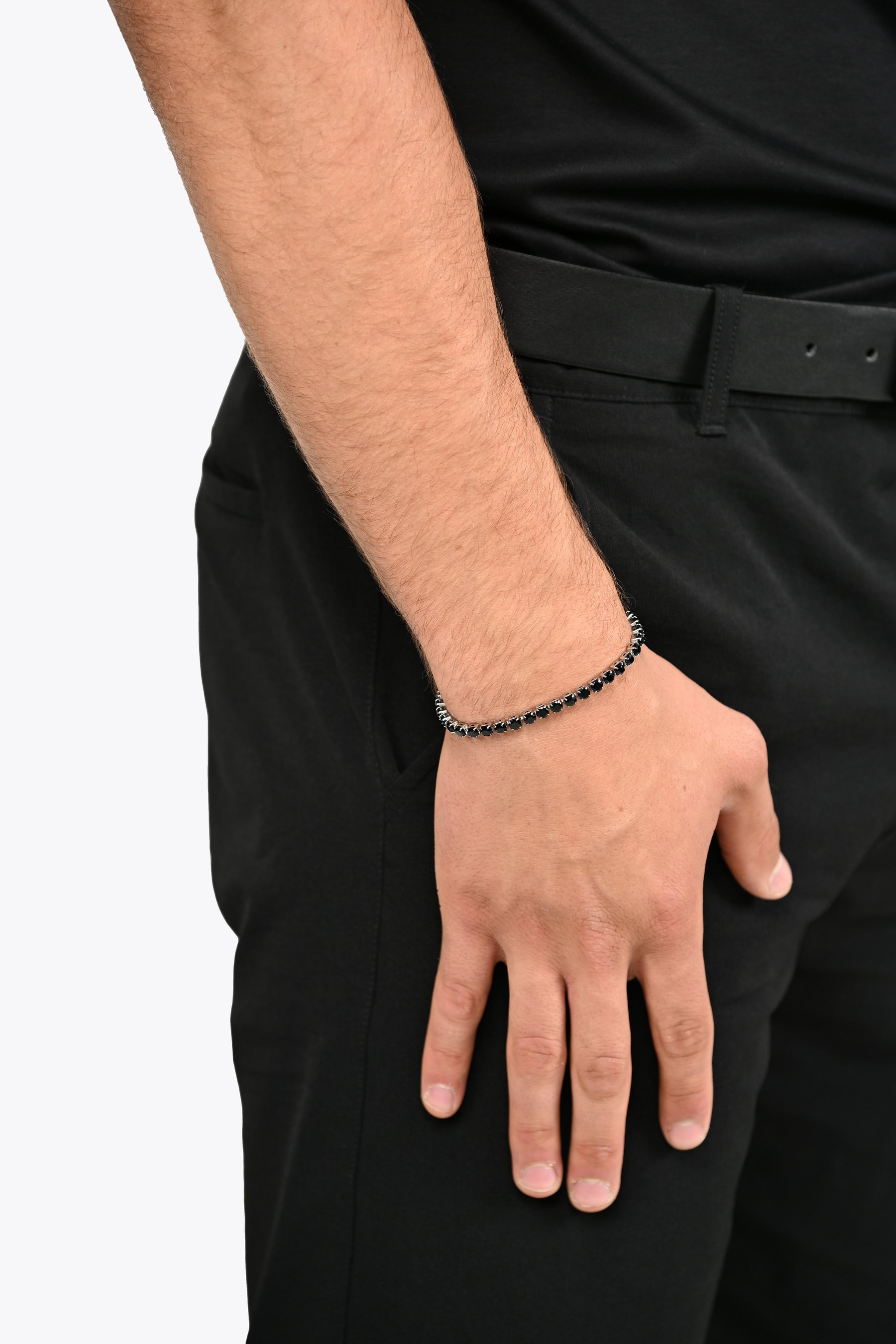 Pulsera Vanguardia de Plata (Circonia Negra para Hombre)
