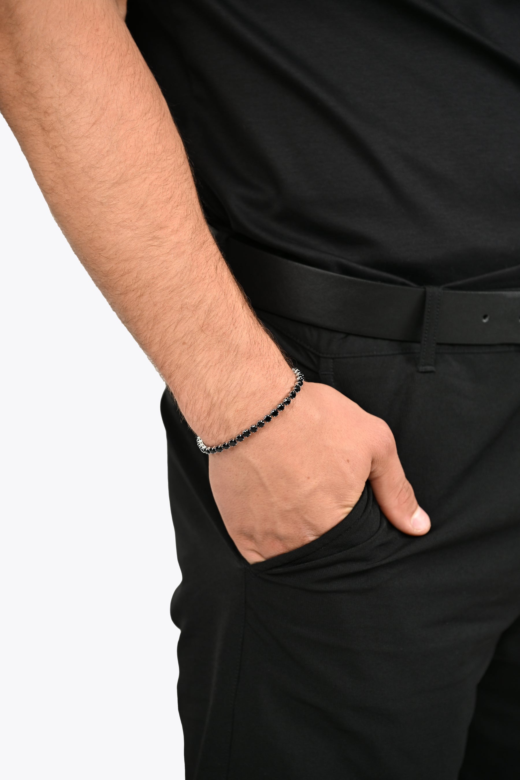 Pulsera Vanguardia de Plata (Circonia Negra para Hombre)